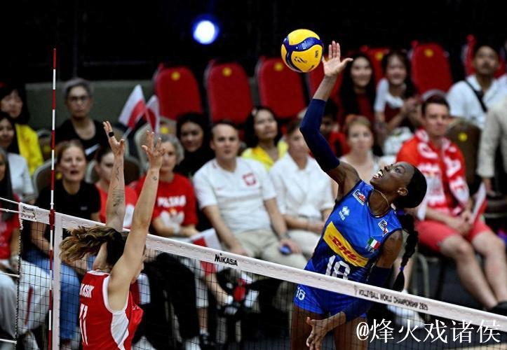 女排世锦赛：意大利与日本携手闯入半决赛