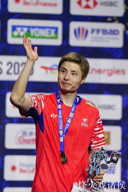 羽毛球世锦赛:石宇奇力克拉克什亚 挺进男单32强 羽毛球世锦赛:石宇奇力克拉克什亚 挺进男单32强